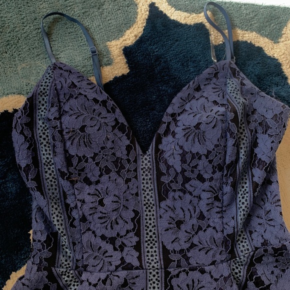 Blue Lace Dress - Picture 13 of 14